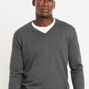 Lot of 5 - Old Navy V-Neck Sweater